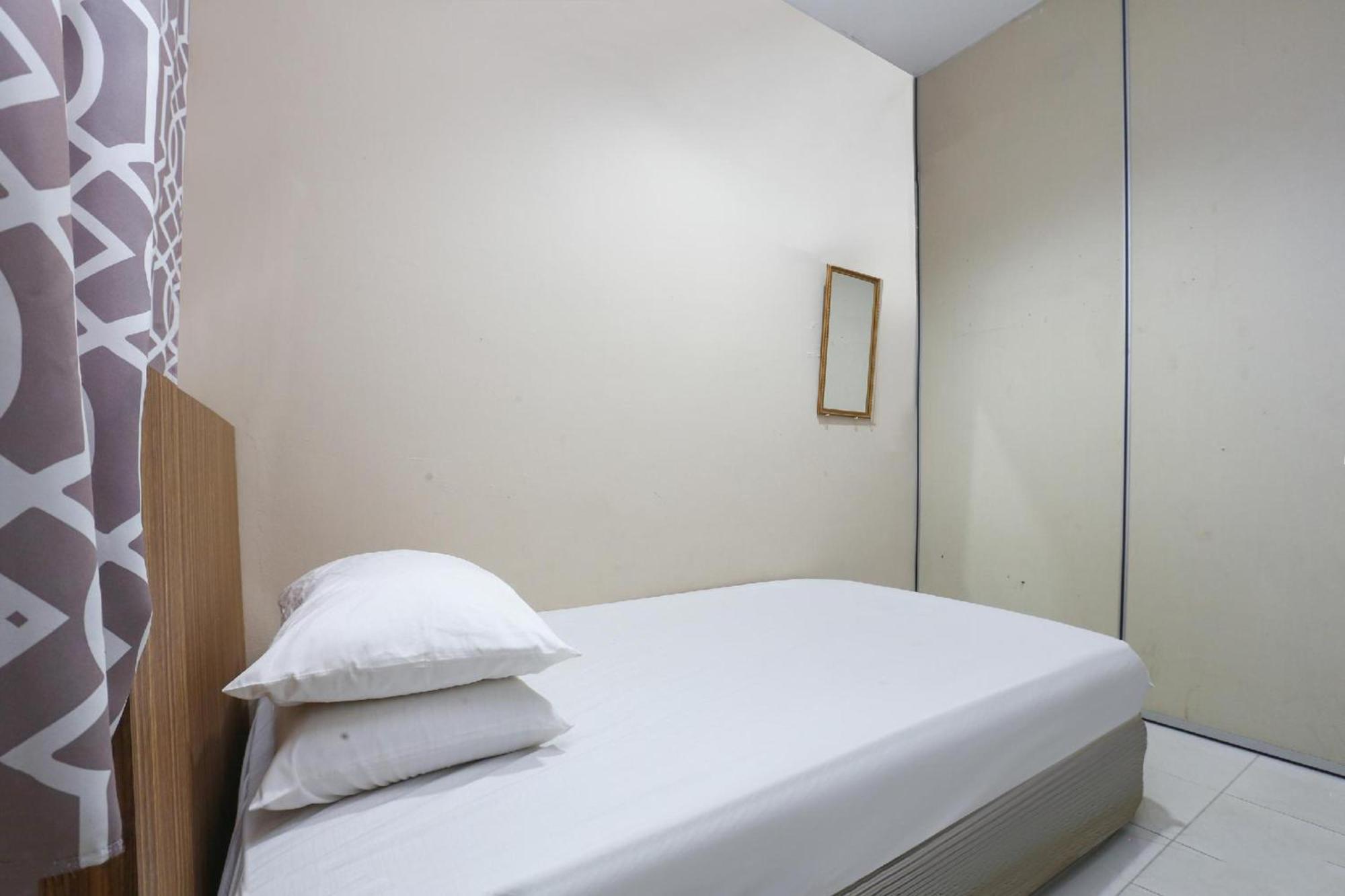 Spot On 89796 D'Noor Budget Inn Κότα Μπάρου Εξωτερικό φωτογραφία