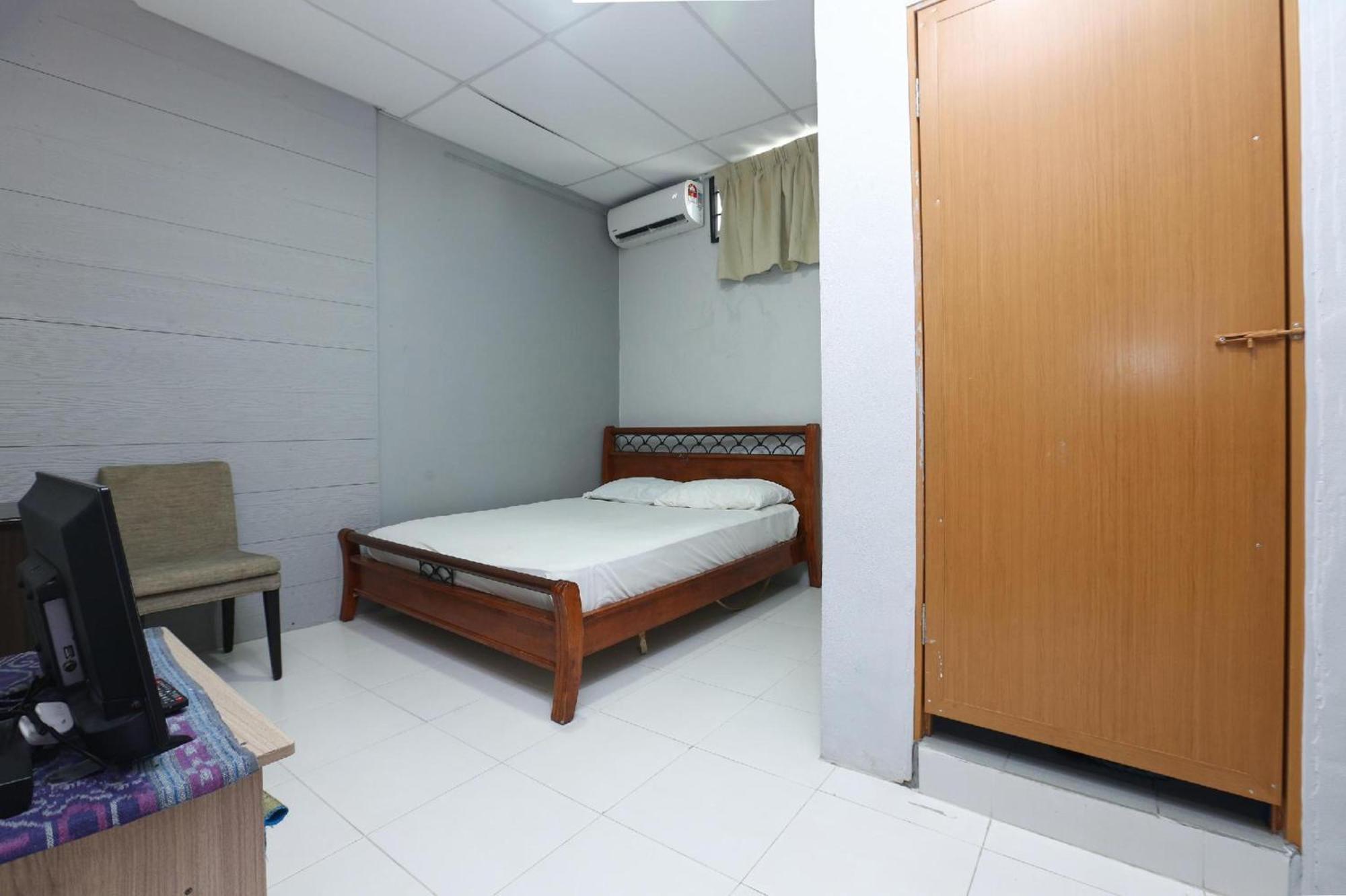 Spot On 89796 D'Noor Budget Inn Κότα Μπάρου Εξωτερικό φωτογραφία